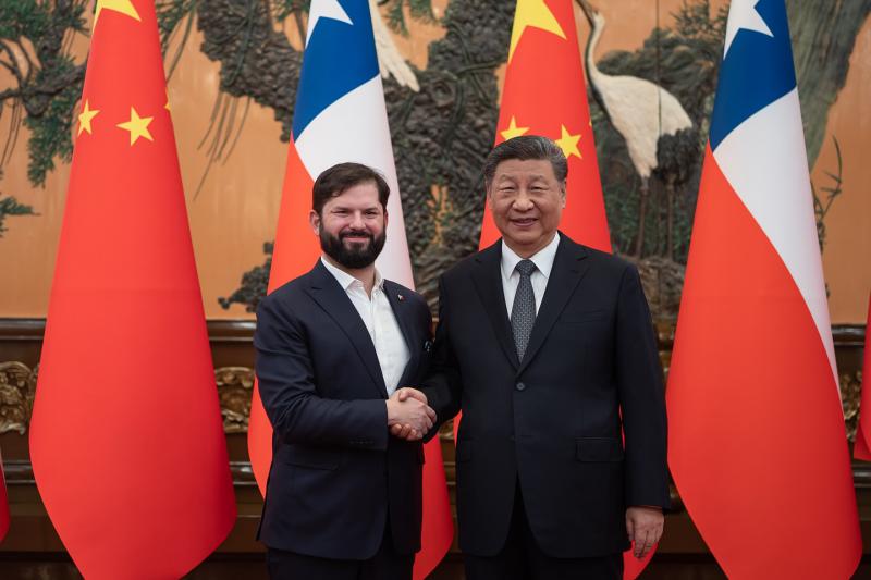 Boric mit Xi Jinping
