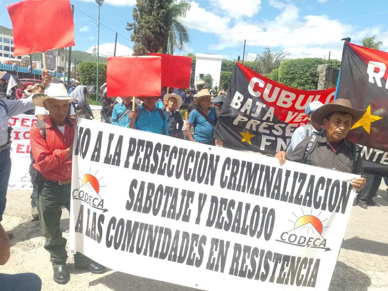 In ganz Guatemala, wie hier in Baja Verapaz, demonstrierten Landarbeiter und Indigene am 12. Oktober