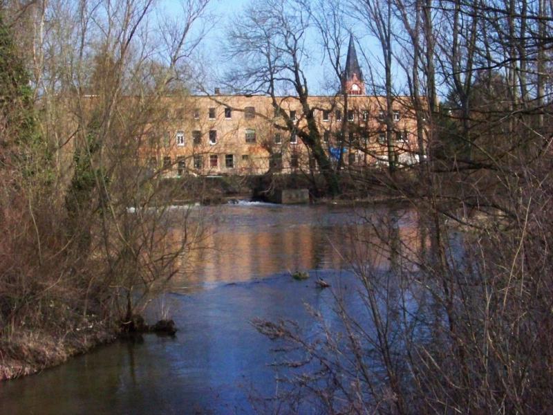 Verbindungen ultrarechter Politik zwischen Deutschland und Argentinien in Schkeuditz in Sachsen