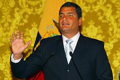 Correa entlässt Militärführung