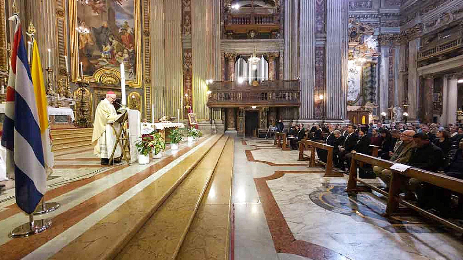 Heilige Messe für Frieden und Entwicklung in Kuba