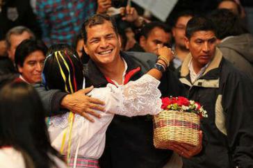 Liegt in allen Umfragen weit vorn: der amtierende Präsident Rafael Correa