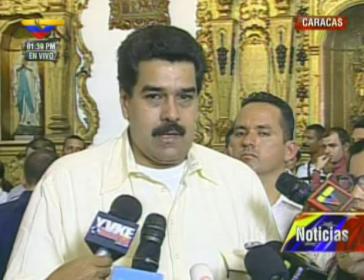 Vizepräsident Nicolás Maduro im Fernsehsender VTV