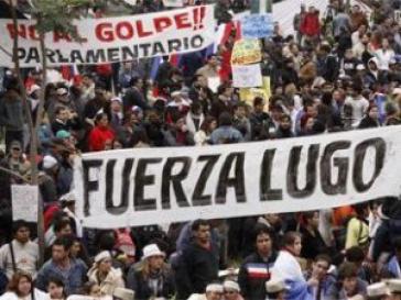 Lugo, halte durch! - Plakat auf einer Demonstration nach dem Putsch