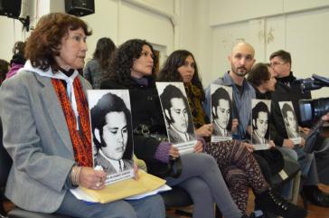 Angehörige von Silvio Alvarez Garcia, einem der in Jujuy Verschwundenen, im Gerichtssaal