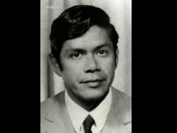 Dr. Hernán Henríquez Aravena verschwand am 3. Oktober 1973. Nach Angaben des Militärs wurde er "bei einem Fluchtversuch" erschossen.