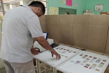 Szene bei den Kommunalwahlen in Venezuela