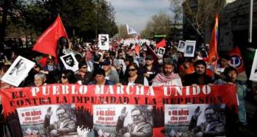 "Das Volk marschiert vereint gegen die Straflosigkeit und die Repression"