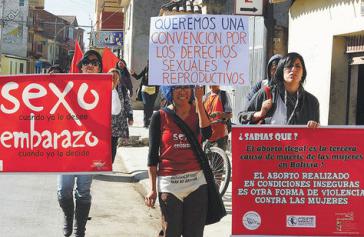 Demonstration gegen die Bestrafung von Abtreibungen
