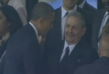 Obama und Castro in Südafrika: Kommt es in Panama 2015 erneut zum Handschlag?