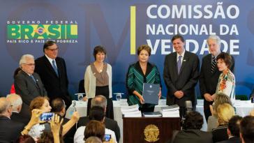 Übergabe des Berichtes der Nationalen Wahrheitskommission an Präsidentin Dilma Rousseff