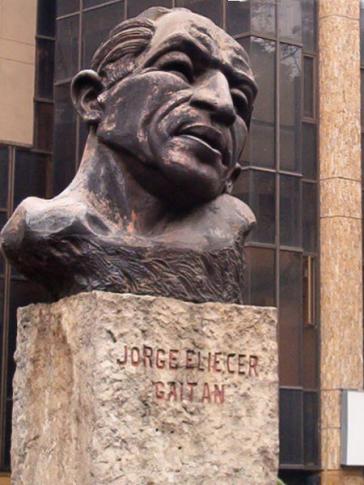 Büste Jorge Eliécer Gaítans in Medellin. Am 9. April 1948 wurde der linksgerichtete Präsidentschaftskandidat in Bogotá ermordet