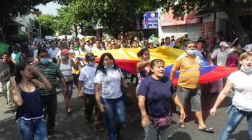 Protestierende Straßenverkäufer in Cúcuta