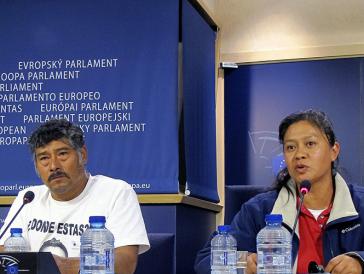 Hilda Legideño Vargas und Bernabé Abraján Gaspar vor dem Untersuchungsausschuss für Menschenrechte des Europäischen  Parlaments