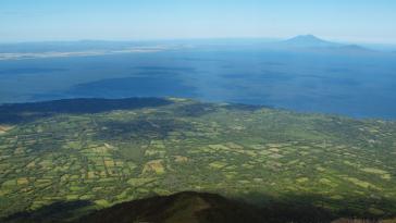 Blick vom Vulkan Concepción auf den Nicaraguasee.
Umweltorganisationen warnen vor möglichen negativen Folgen des Kanalbaus auf den größten Süßwassersee Zentralamerikas