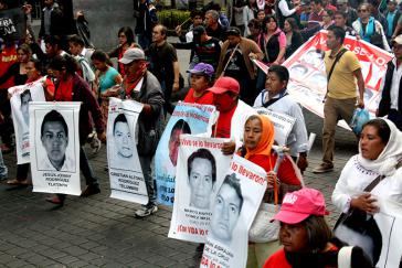 Die Eltern der 43 verschwundenen Lehramtsstudenten kämpfen weiter um Aufklärung und Gerechtigkeit