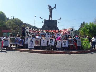 Eltern der 43 verschwundenen Lehramtsstudenten in Tepoztlán, Morelos