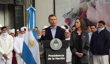 Staatspräsident Mauricio Macri während seiner Erklärung im Geflügelzuchtbetrieb Cresta Roja am Freitag