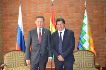 Miller – hier links im Bild – mit Energieminister Luis Alberto Sánchez