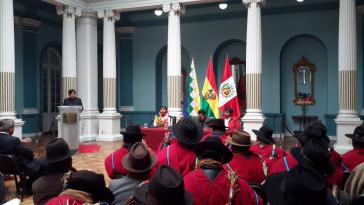 Boliviens Außenminister, David Choquehuanca, bei dem binationalen Treffen der Aymara-Gemeinden in La Paz