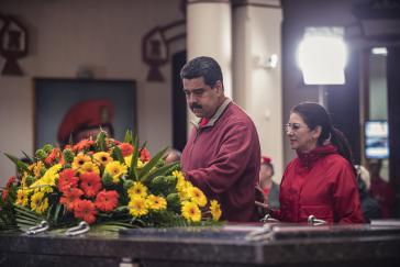 Nicolás Maduro am Grab von Hugo Chávez: Geld aus Brasilien?