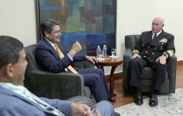 Treffen zwischen Juan Orlando Hernández und Kurt Tidd in Honduras