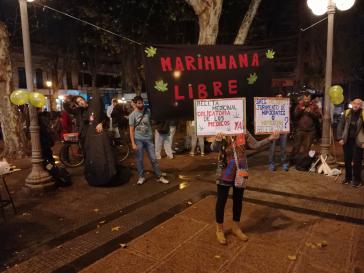Kundgebung für die ärztliche Verordnung von Cannabis in Montevideo