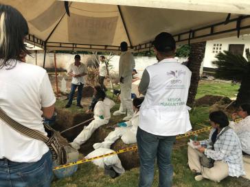 Ausgrabungen im Friedhof Las Mercedes in Dabeiba, Antioquia