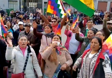 In Bolivien protestieren immer mehr Menschen gegen den erzwungenen Rücktritt von Morales und die Gewalt der Sicherheitskräfte