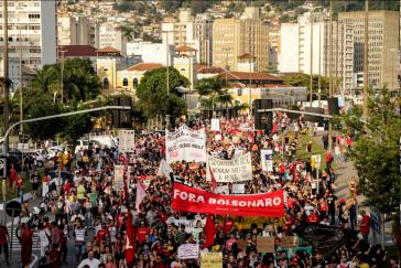 Demonstration am Freitag in Florianópolis. In über 300 Städten fanden Streikaktionen statt