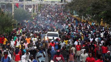 Die Mehrheit der Haitianer geht im ganzen Land gegen die Regierung und für die Lösung der schweren Krise auf die Straße