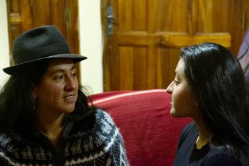 Adriana Guzmán (links) und Diana Vargas von der Organisation Feminismo Comunitario Antipatriarcal (FCA) in La Paz, Bolivien