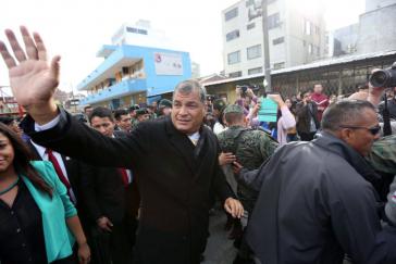 Hat sich der ehemalige Präsident von Ecuador, Rafael Correa, noch nicht ganz von der Hoffnung einer Kandidatur im kommenden Jahr verabschiedet?