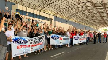 Proteste gegen die Schließung des Ford-Werkes in Taubaté (São Paulo)