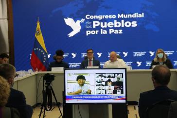 Unter den Teilnehmenden war auch Boliviens Ex-Präsident Morales, heute Vorsitzender der Bewegung zum Sozialismus. Hinten im Bild (2.v.l.) Venezuelas Außenminister Plasencia