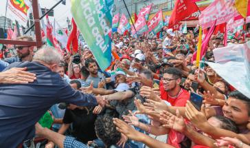 Lula da Silva bei einem Wahlkampfauftritt in São Mateus am 17. Oktober