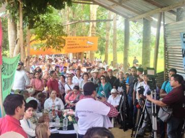 Im Blockadecamp der MADJ stimmten die Anwesenden gegen das Wasserkraftprojekt Jilamito