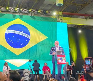 Lula bei der Bekanntgabe seiner Präsidentschaftskandidatur