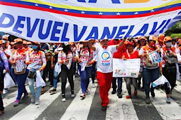 Protest in Caracas am 9. August: "Gebt das Flugzeug zurück"