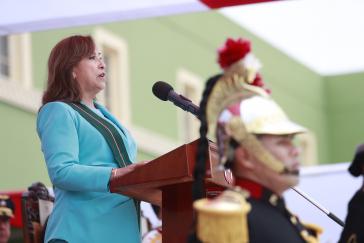 80 Prozent aller Peruaner:innen lehnen sie ab: Präsidentin Dina Boluarte