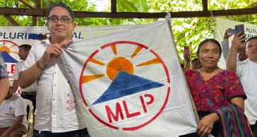 Ausschluss vom Verfassungsgericht bestätigt: Thelma Cabrera und Jordán Rodas, das Kandidatenduo der MLP