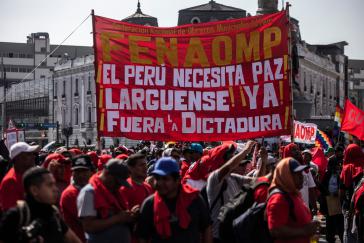 "Peru braucht Frieden, jetzt. Schluss mit der Diktatur". Gewerkschaften protestieren landesweit gegen die Regierung Boluarte