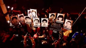 Angehörige von Opfern Fujimoris protestieren vor dem Justizpalast: "Begnadigung ist Beleidigung"