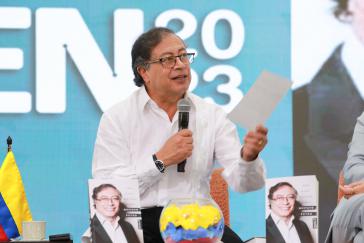 Präsident Gustavo Petro bei der Buchmesse in Caracas: "Wir erleben den Untergang des Völkerrechts, das Recht des Stärkeren"