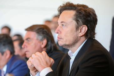 Musk und Bolsonaro bei einem Treffen am 20. Mai 2022 in Porto Feliz