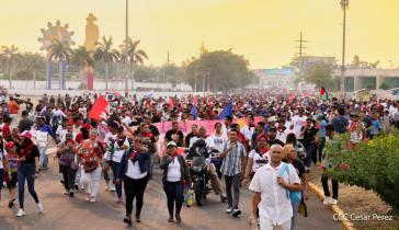 Solidaritätsdemonstration junger Nicaraguaner:innen für Palästina am 5. Mai in Managua