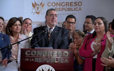 Am Montag legte Arévalo dem Kongress den Gesetzentwurf vor