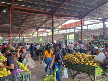 Markt  der Kooperative Cecosesola