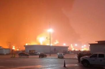 Brand in Raffinerie Olmeca in Tabasco am Golf von Mexiko