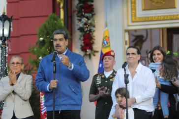 Venezuelas Nicolás Maduro und Alex Saab (recht im Bild) im Jahr 2023